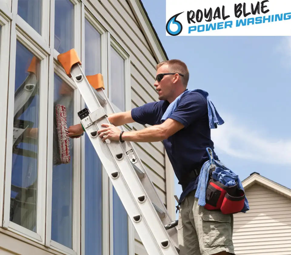 residential professional window washing contractor near kansas city mo